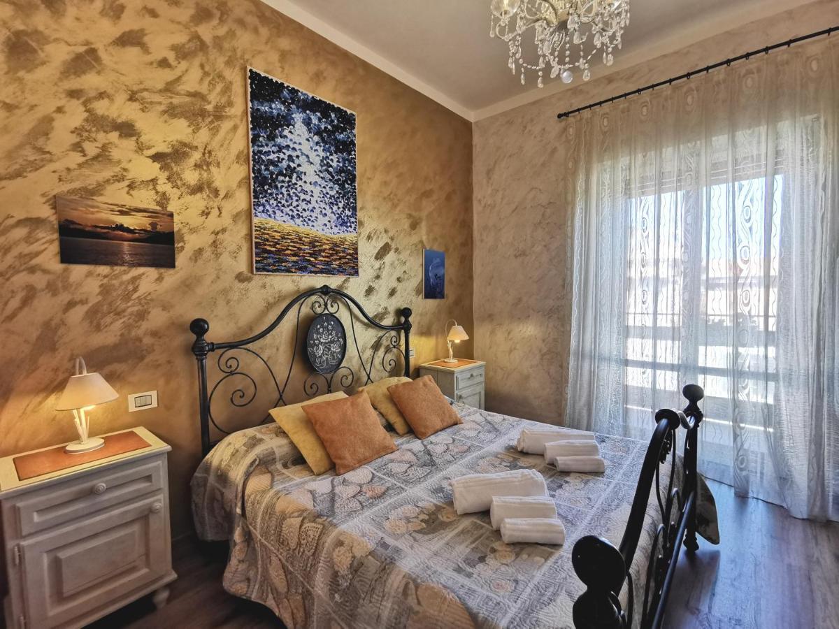 B&B San Lorentino House อาเรซโซ ภายนอก รูปภาพ